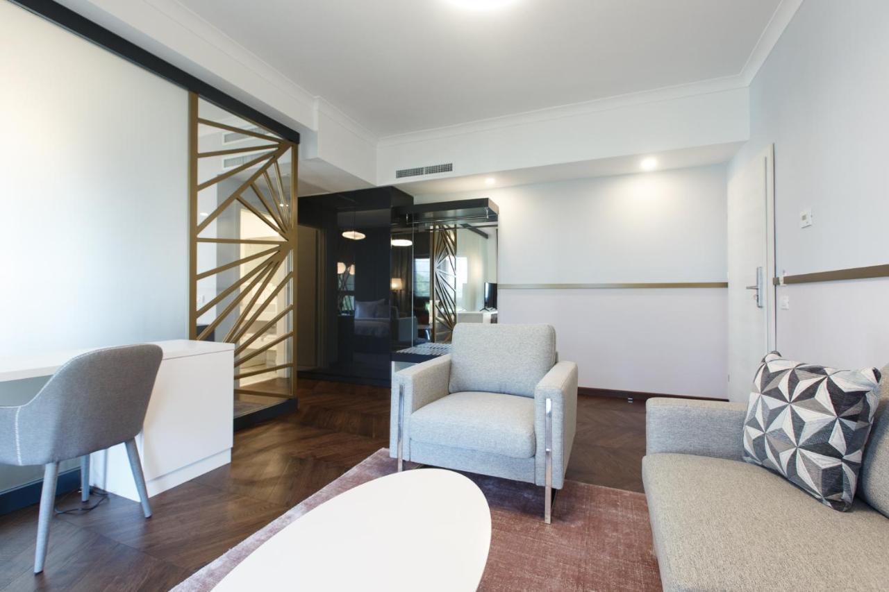 Pensiunea Element Alba Iulia Exterior foto